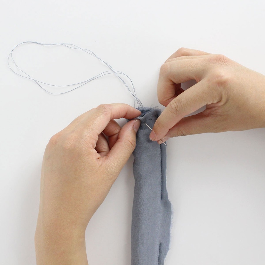 DIY scrunchies hand stitch fabric by the fabric store