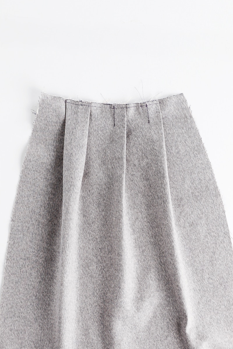 17 Pleats Complete Inside