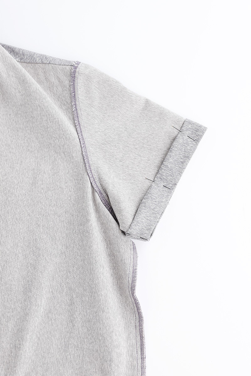 1 Short Sleeve Pinned