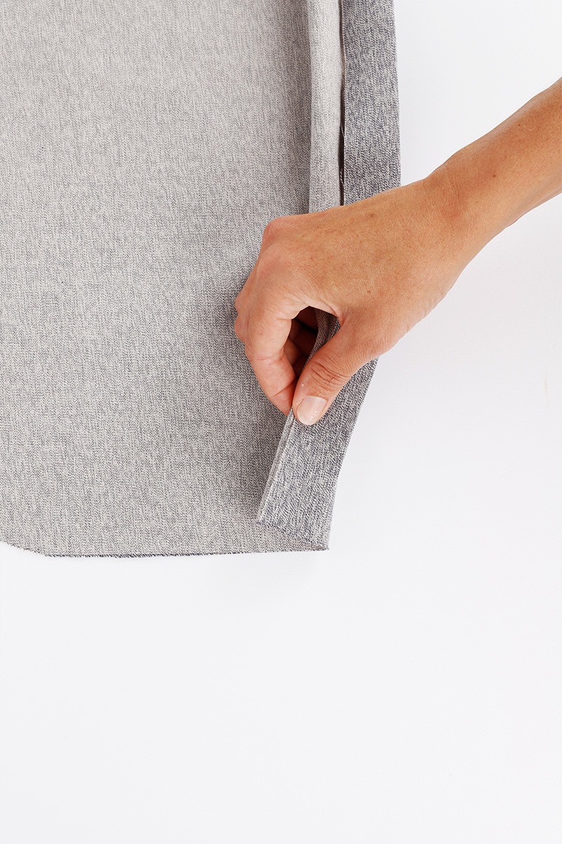 3 Shirt front panel plaquard pinch