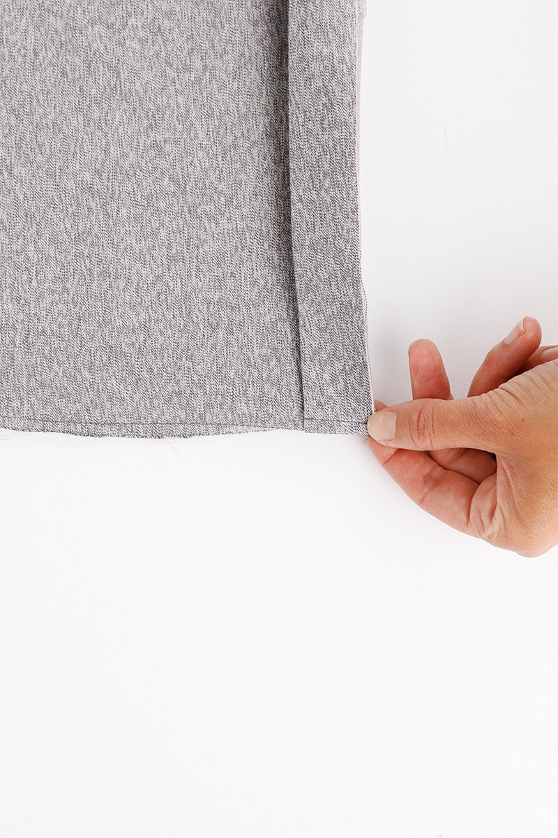 8 Shirt first hem fold