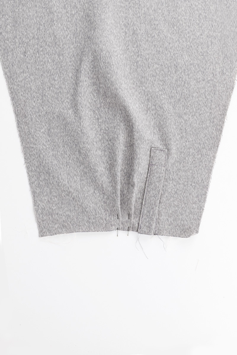 1 Sleeve Pleat Pinned