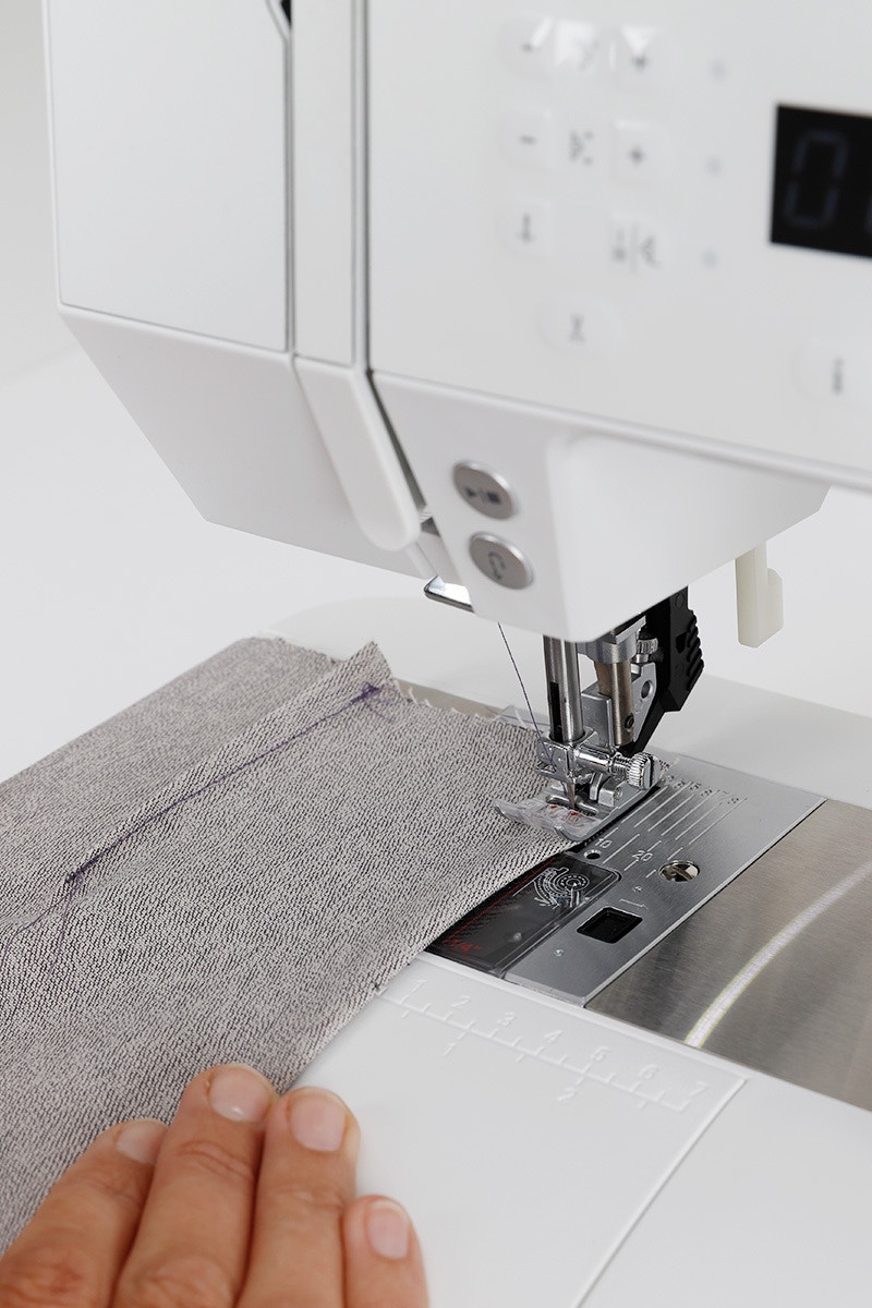 1 Sewing Darts in Back Panels