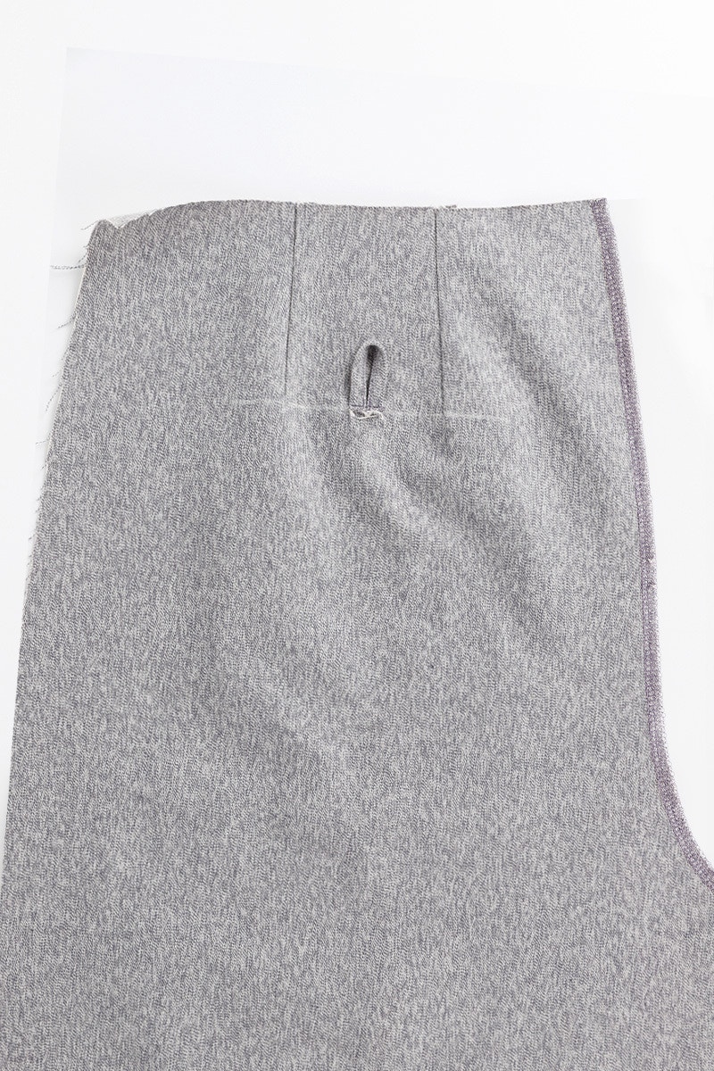 10 Button Hole Sewn
