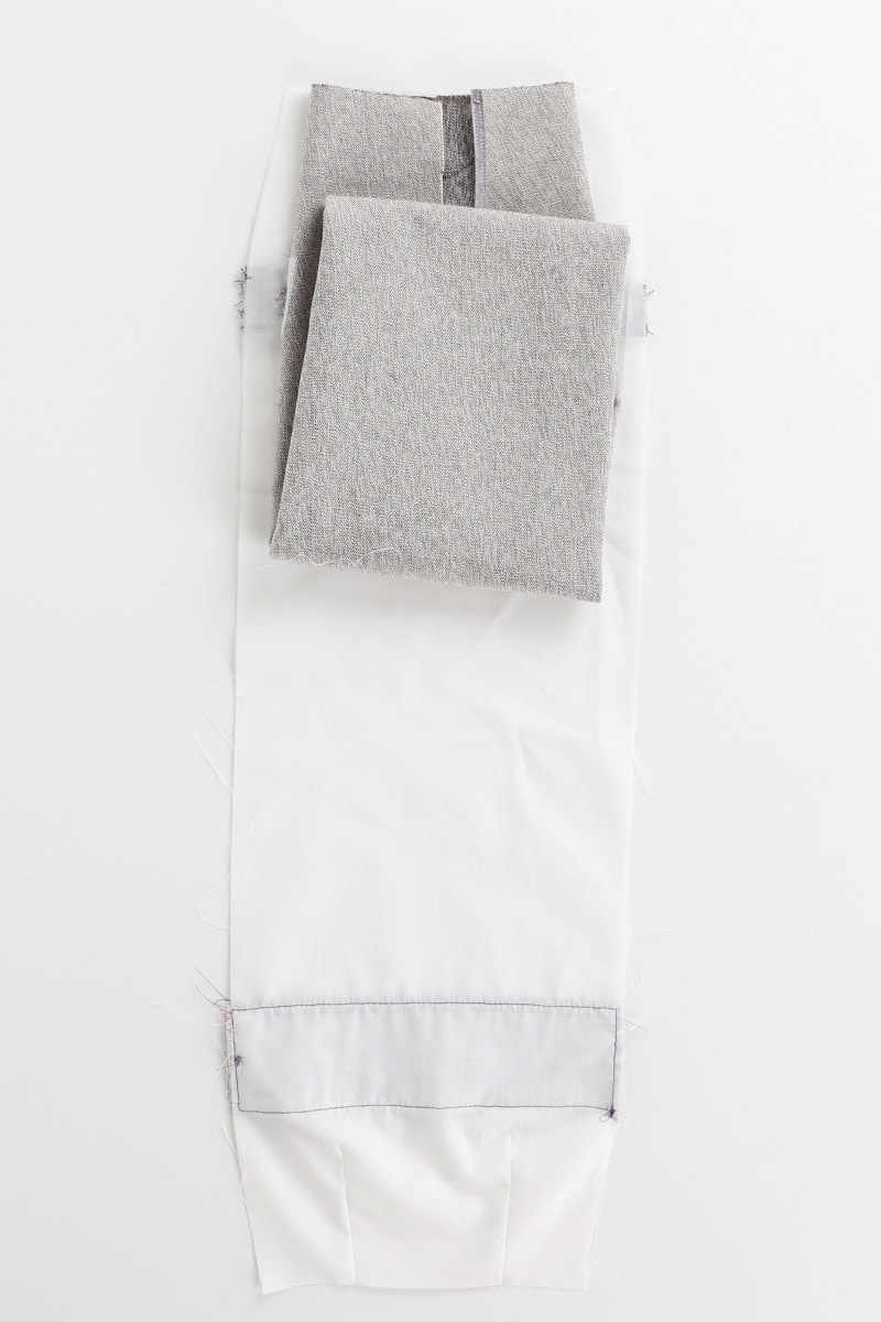 33 Fold Leg Into Pocket