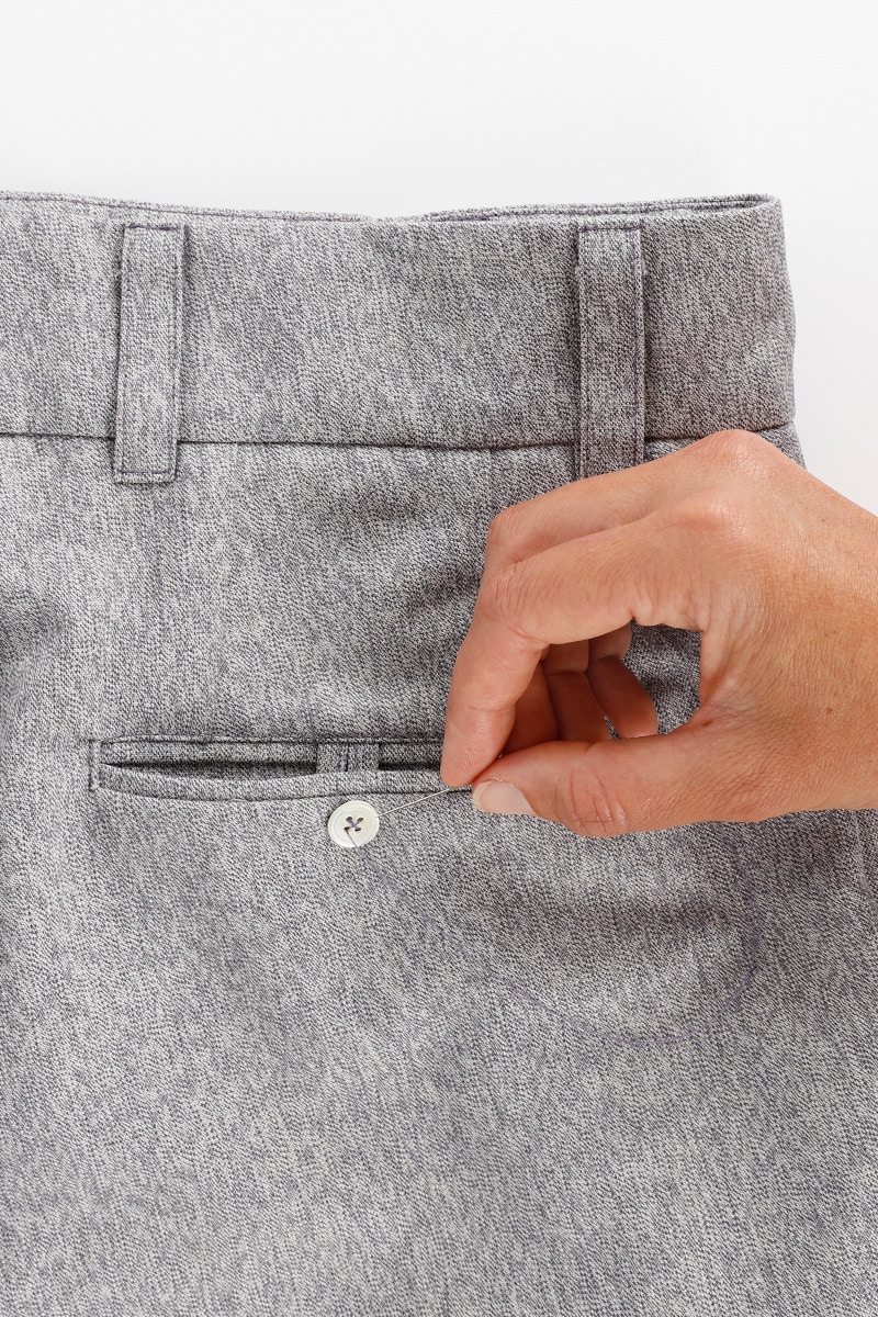 23 Attach Jet Pocket Button