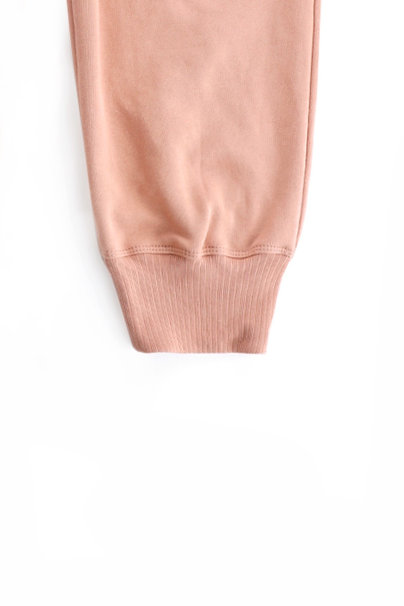 46 cuffs coverseam close up