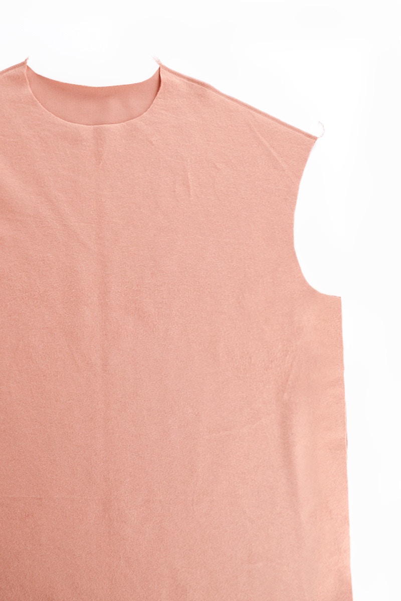 Ammended 17 shoulder seam overlocked