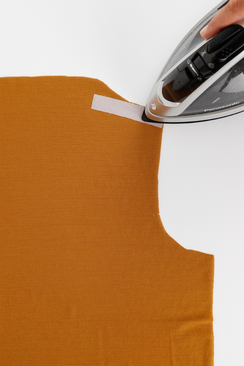 2 Press Interfacing Boat Neck