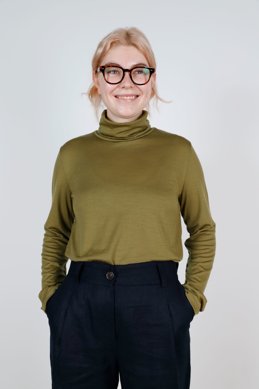 Army Turtleneckl