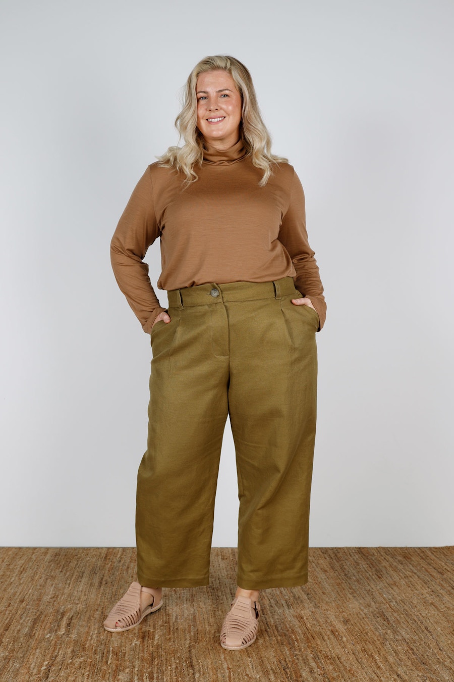 Chestnut Turtleneck Full