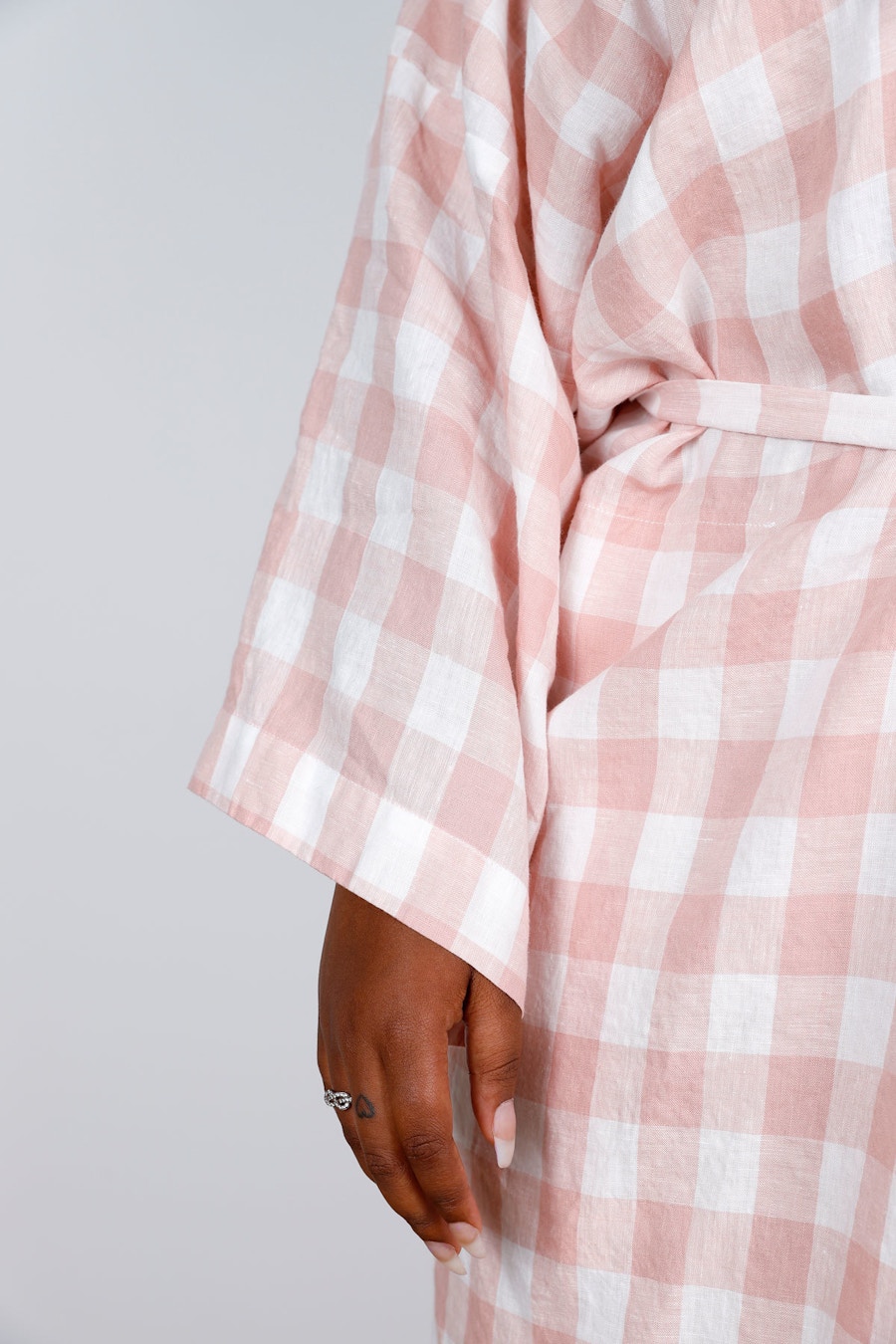 Lucie Robe Make by TFS Pattern Side Close Detail