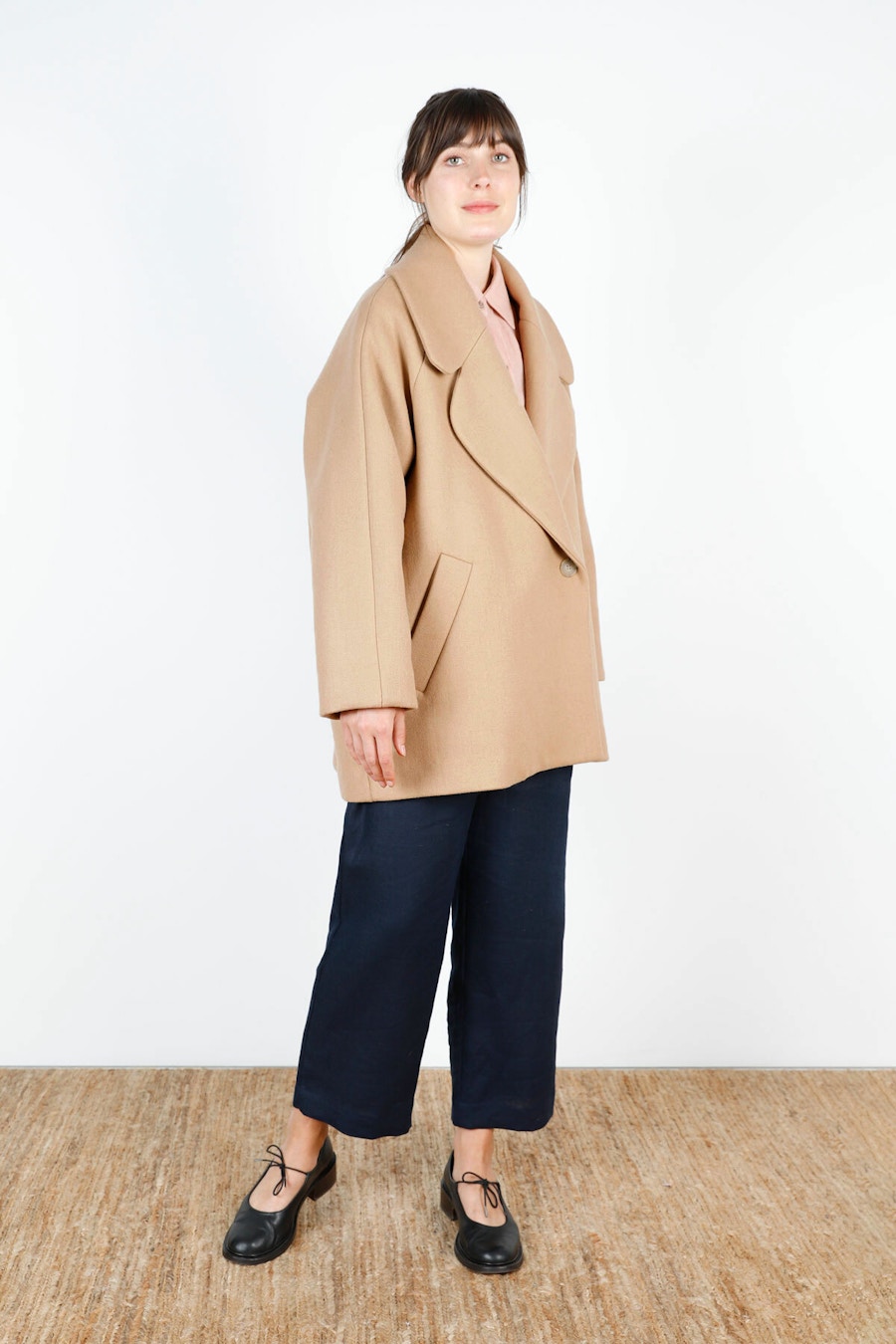 Edit Side Front Fawn Wool Make by TFS Short Poppy Coat