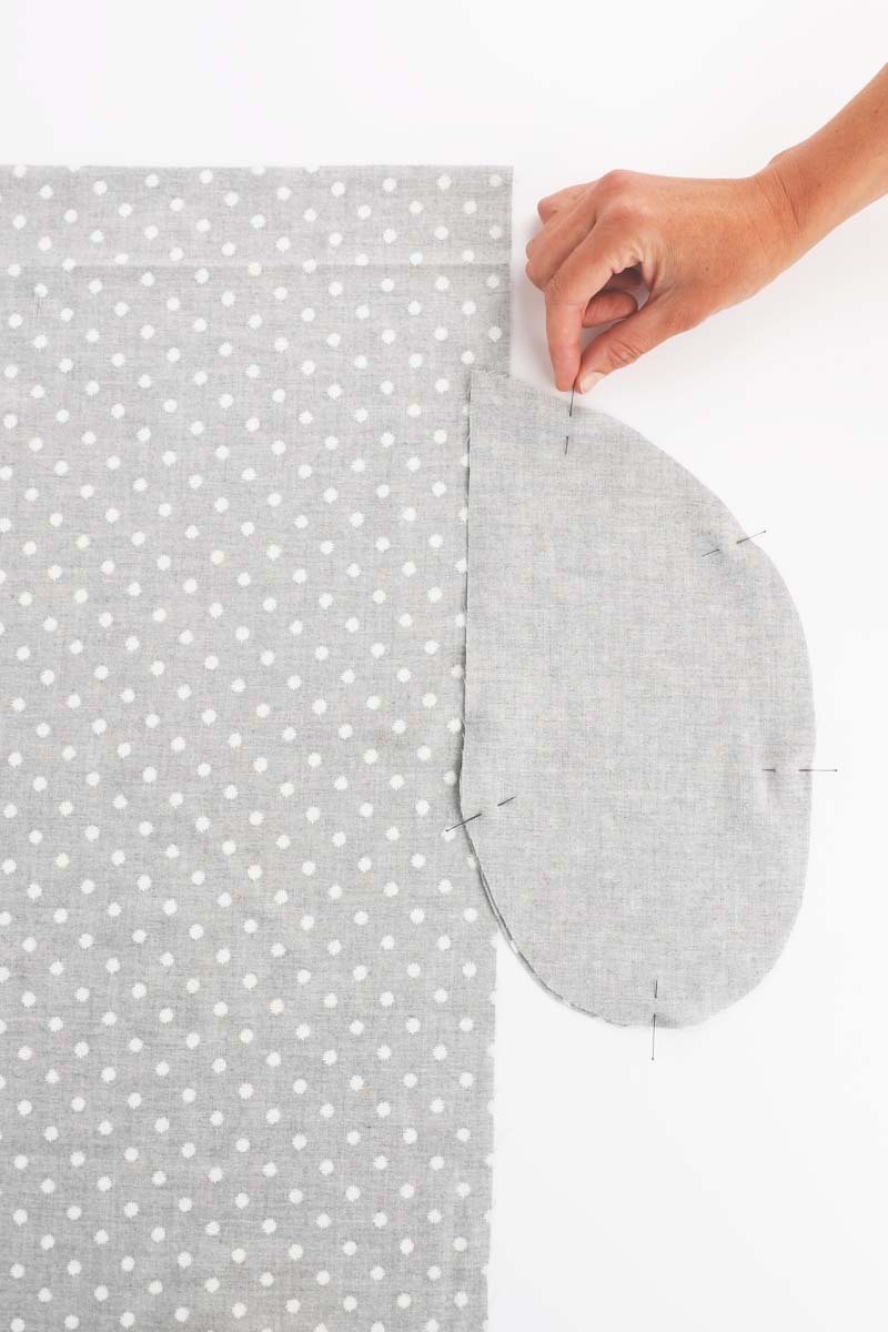 17 pocket with hand pinning
