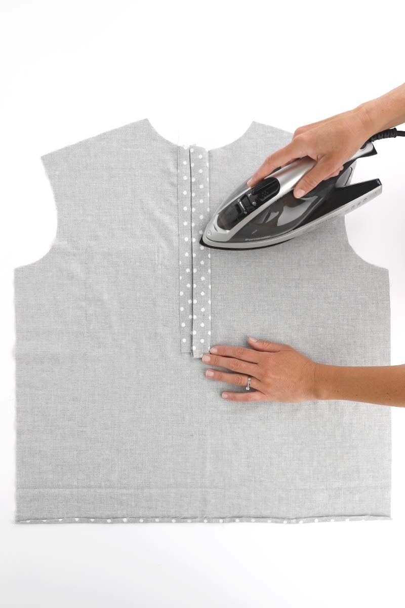 36 pressing back plackt