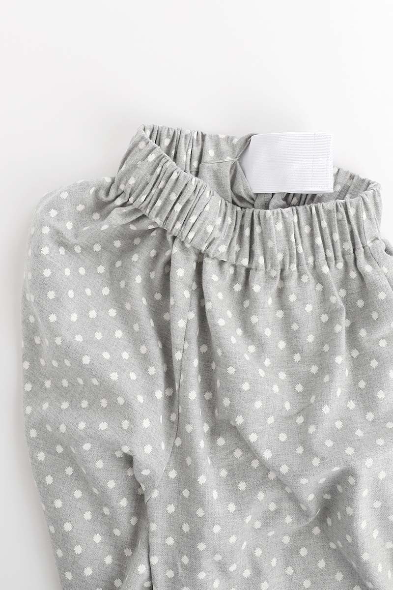12 elastic sewn