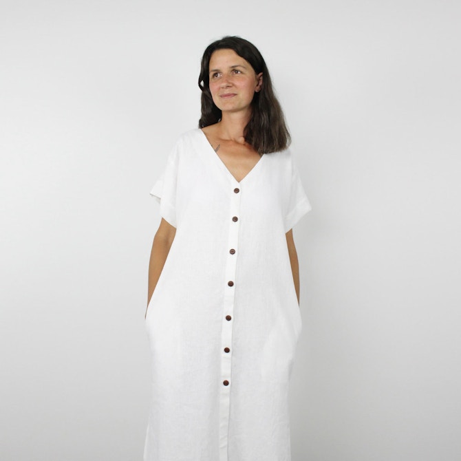 Adelia dress the hemming pattern hands pockets linen fabric by the fabric store