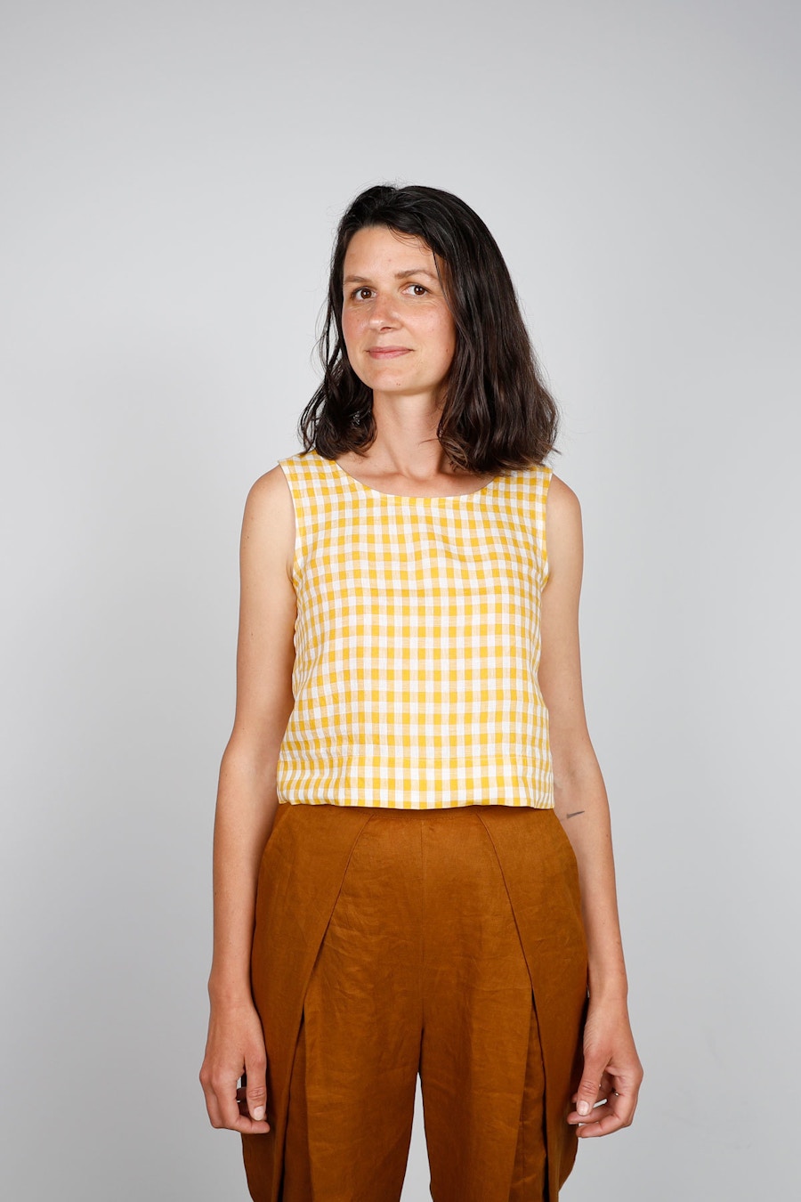 Sarah kirsten chamomile crop front canary ginham linen by the fabric store