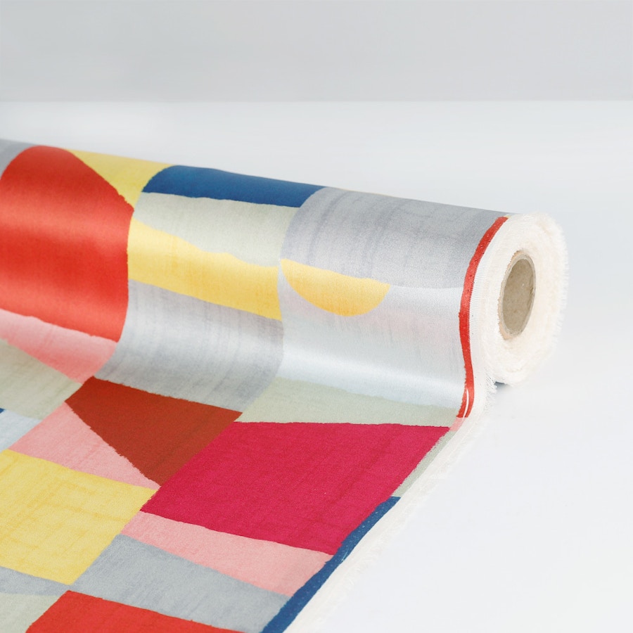 Geometric Silk Roll