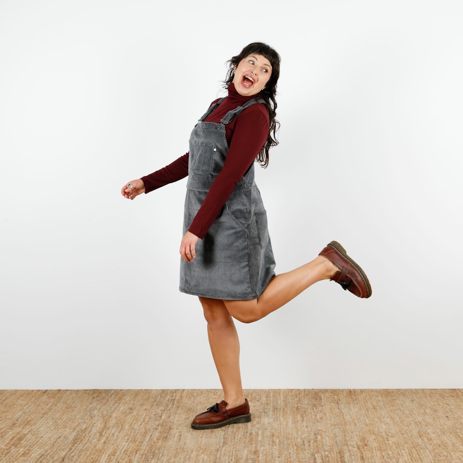 SQ Margo Pinafore Zosia Front Kick