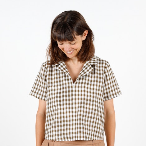 SQ Olivia Gingham Donny Shirt Front Close Looking Down