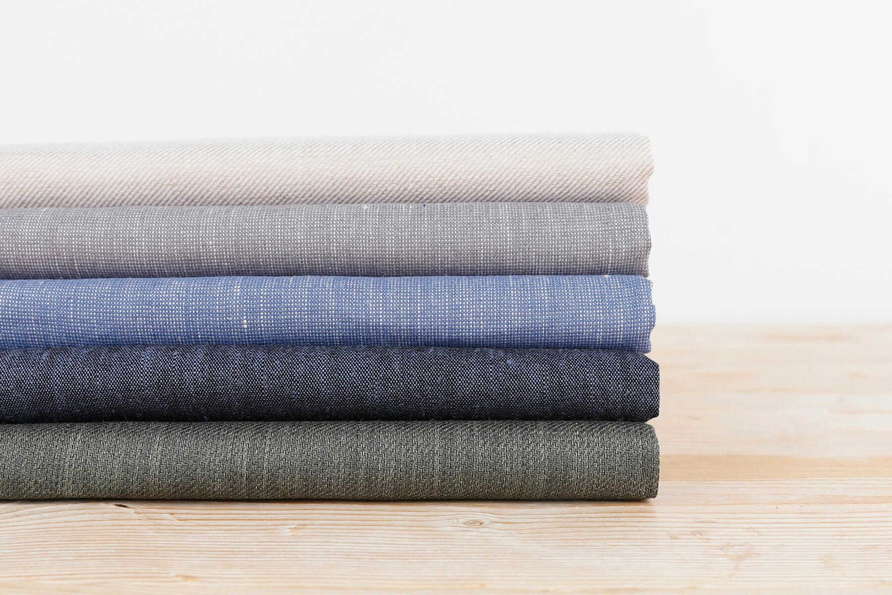 AUS hero chambray twill linen